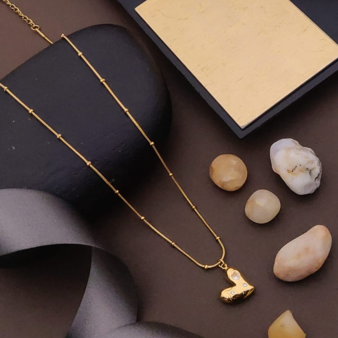 Golden Heart Pendant Necklace