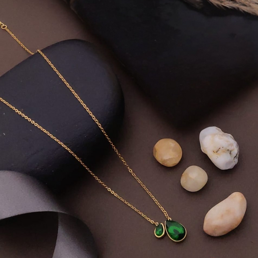 Verdant Pendant Necklace
